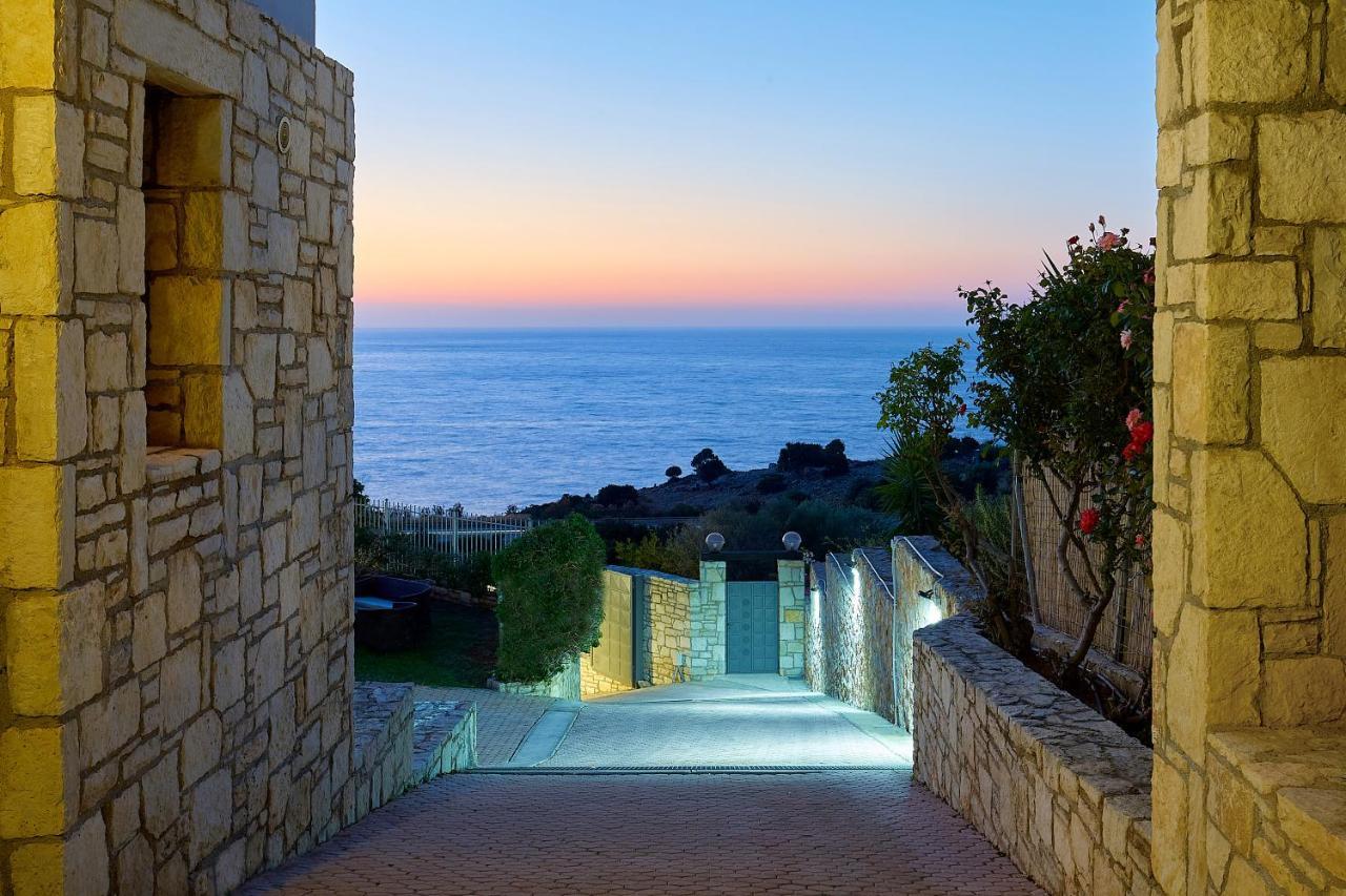 Okeanides Villas 레팀노 외부 사진