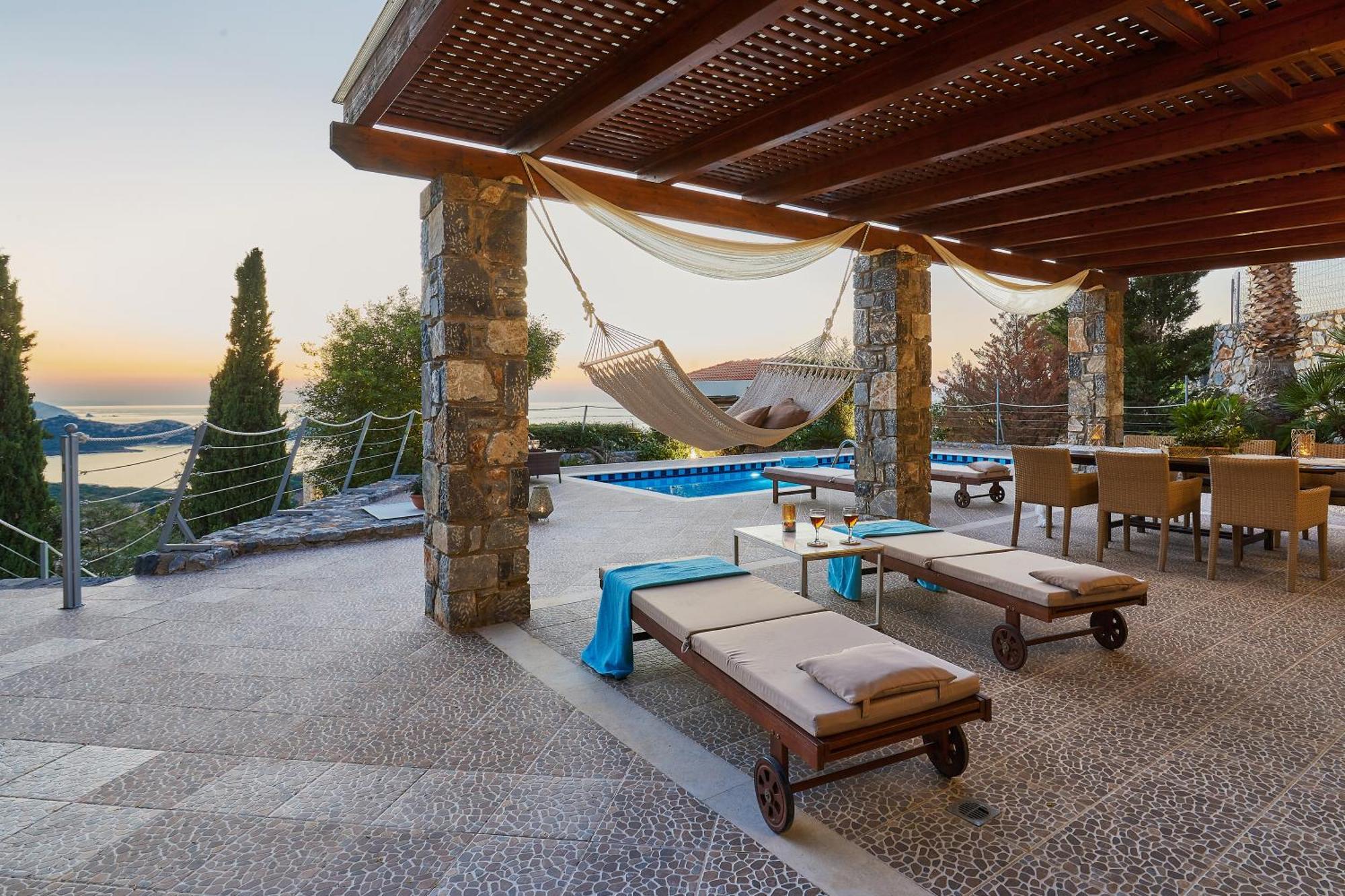 Okeanides Villas 레팀노 객실 사진